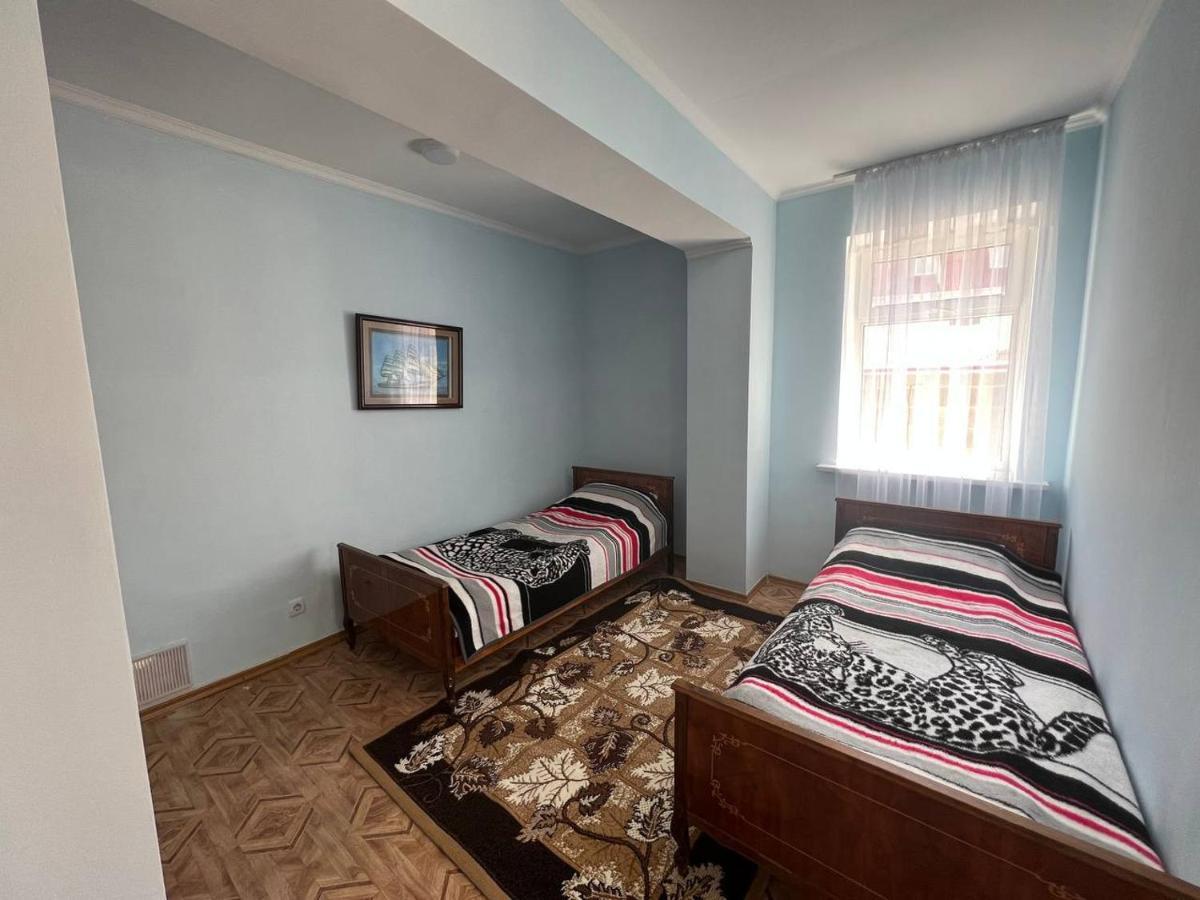 Tan Nuru Guest House Гостевой Дом Тан Нуру Cholpon-Ata Luaran gambar