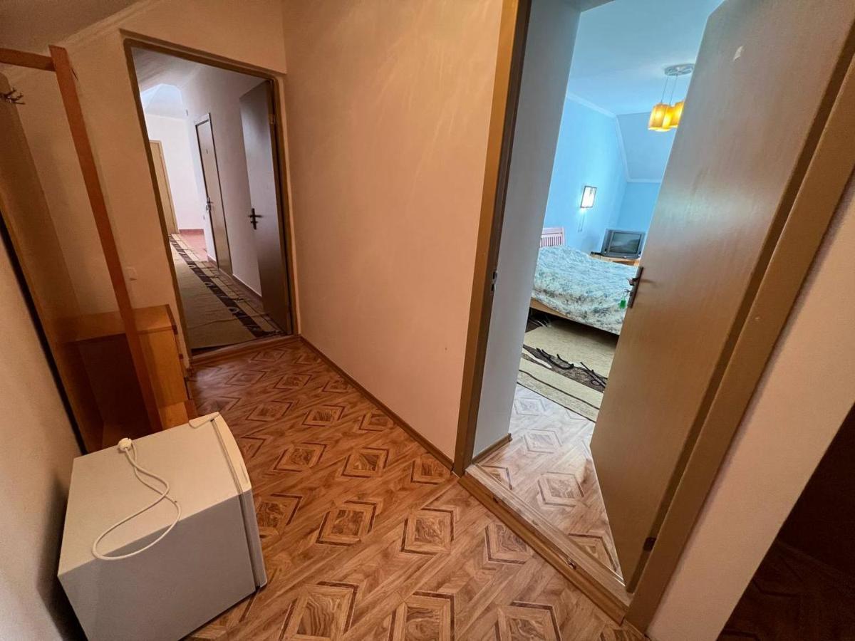 Tan Nuru Guest House Гостевой Дом Тан Нуру Cholpon-Ata Luaran gambar