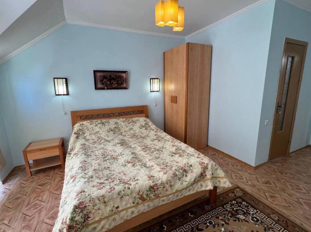 Tan Nuru Guest House Гостевой Дом Тан Нуру Cholpon-Ata Luaran gambar